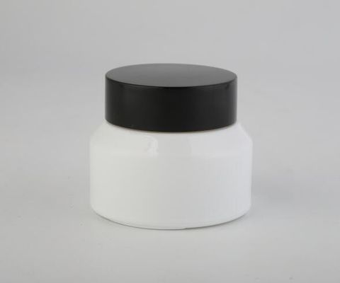 Le pot cosmétique en verre blanc avec le chapeau en bois/pots cosmétiques de couvercles écrèment l'OEM de bouteilles