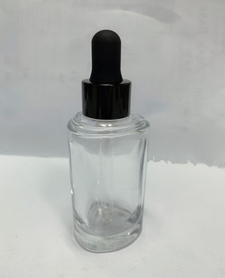 Soins de la peau empaquetant l'OEM triangulaire cosmétique de bouteille d'huile essentielle de bouteille du compte-gouttes 30ml