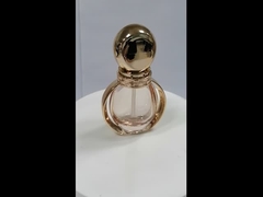 Bouteilles en verre cosmétiques de base avec la pompe argentée pour l'emballage de maquillage