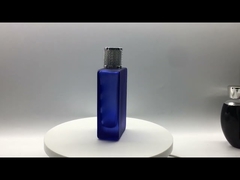 Bouteille de parfum en verre de rectangle plaquant UV avec le chapeau d'atomiseur