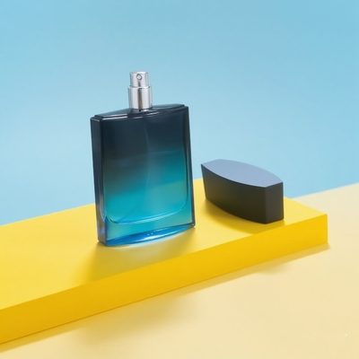 Flacon de parfum vide de luxe et élégant en verre carré de 100 ml avec pulvérisateur à pompe, couleur dégradée noir et bleu, col de 15 mm