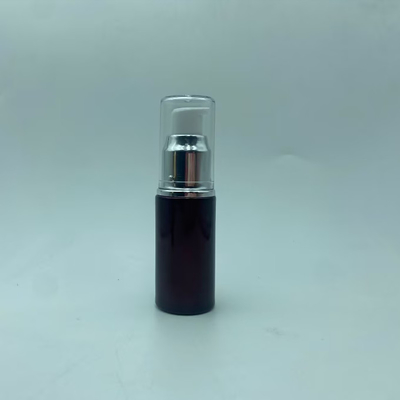 Bouteille de lotion en verre 15 ml Bouteille de sérum rouge foncé avec pompe d'or/argent brillante Lotion pour les yeux Bouteille pompe bouteille cosmétique OEM