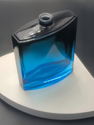 Flacon de parfum vide de luxe et élégant en verre carré de 100 ml avec pulvérisateur à pompe, couleur dégradée noir et bleu, col de 15 mm